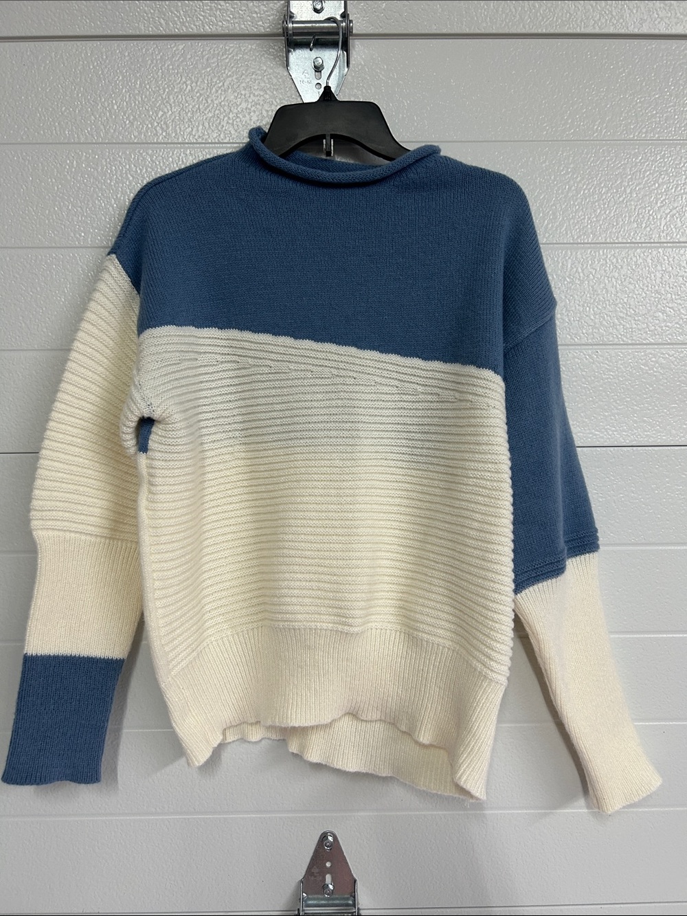 Colorblock Crewneck Sweater in Blue and Cream